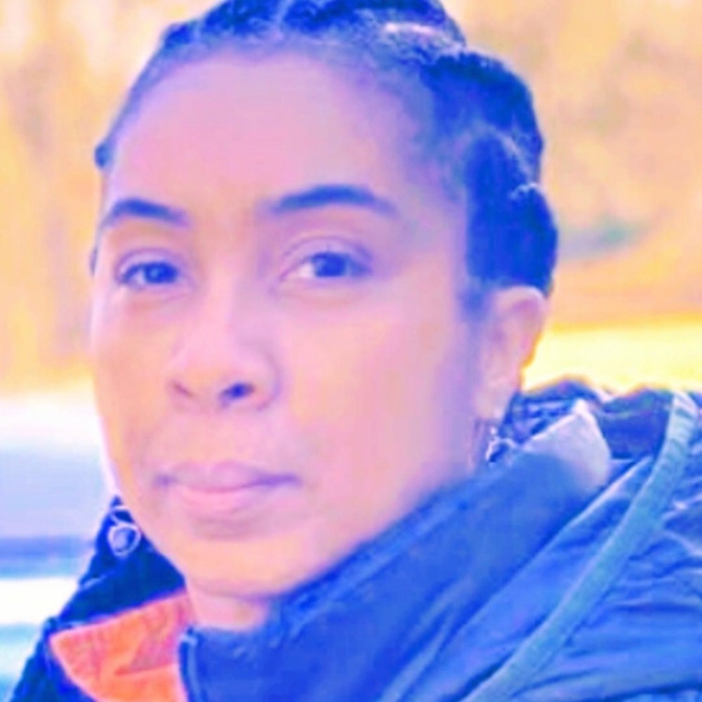 Meet your Posher, Teshema